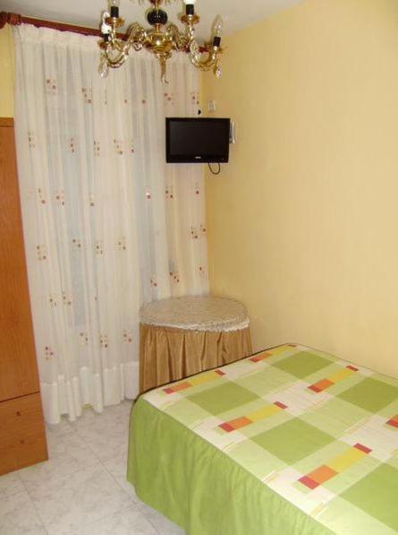 Hostal Miguel Angel Madrid Eksteriør bilde