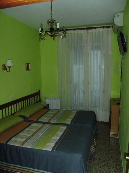 Hostal Miguel Angel Madrid Rom bilde