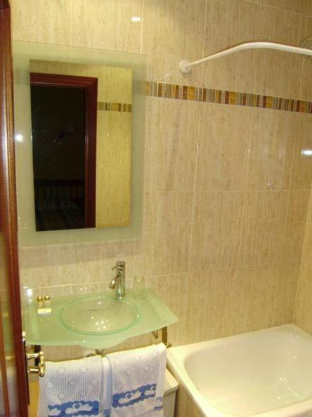 Hostal Miguel Angel Madrid Rom bilde